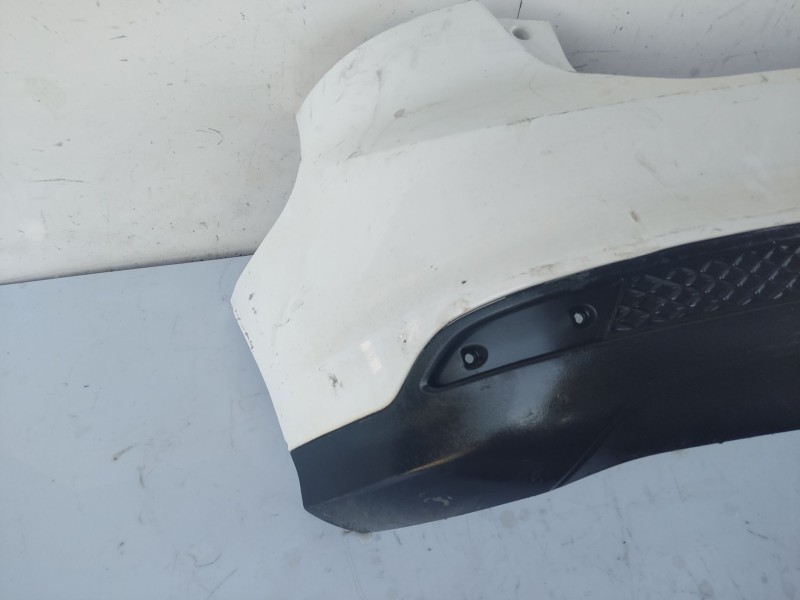 Recambio de paragolpes trasero para ford focus lim. (cb8) referencia OEM IAM   