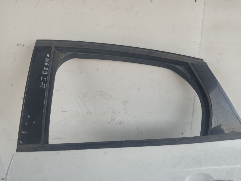 Recambio de puerta trasera izquierda para ford focus lim. (cb8) referencia OEM IAM 2164166  