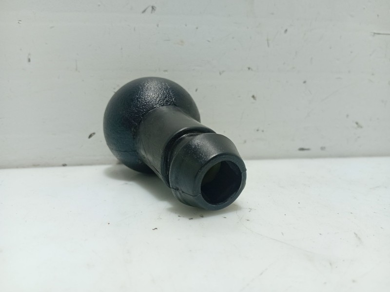 Recambio de pomo palanca cambio para peugeot 407 (6d_) 1.8 16v (6d6fyc) referencia OEM IAM 2403CN  