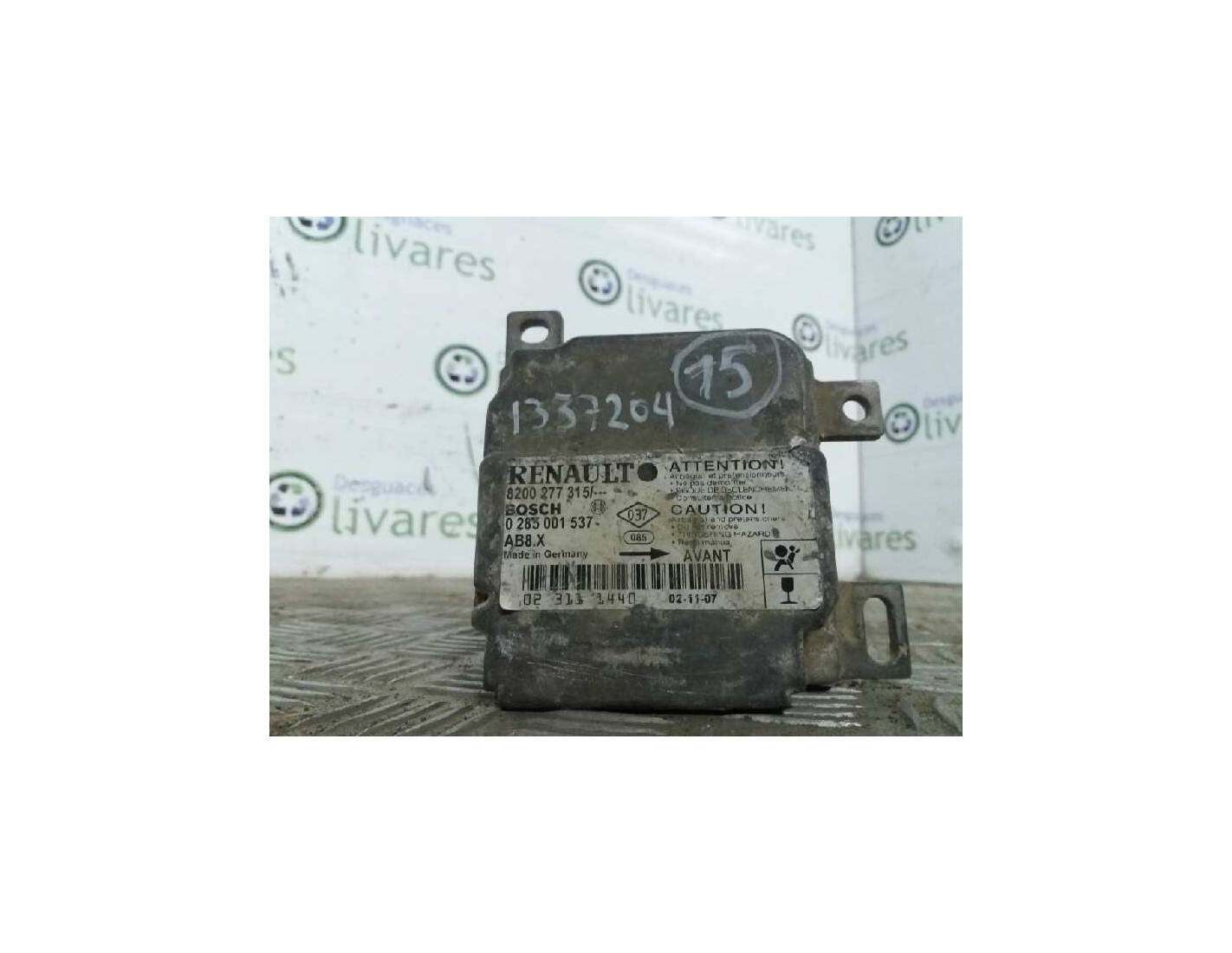 Calculateur Airbag RENAULT CLIO 2 Phase 2 – Réf. 8200277317 / BOSCH 0285001537 – Pièce Occasion