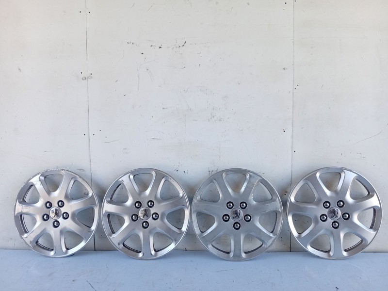 Recambio de tapacubos para peugeot 407 (6d_) 1.8 16v (6d6fyc) referencia OEM IAM   