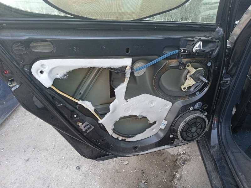 Recambio de elevalunas trasero izquierdo para peugeot 407 (6d_) 1.8 16v (6d6fyc) referencia OEM IAM 922385  