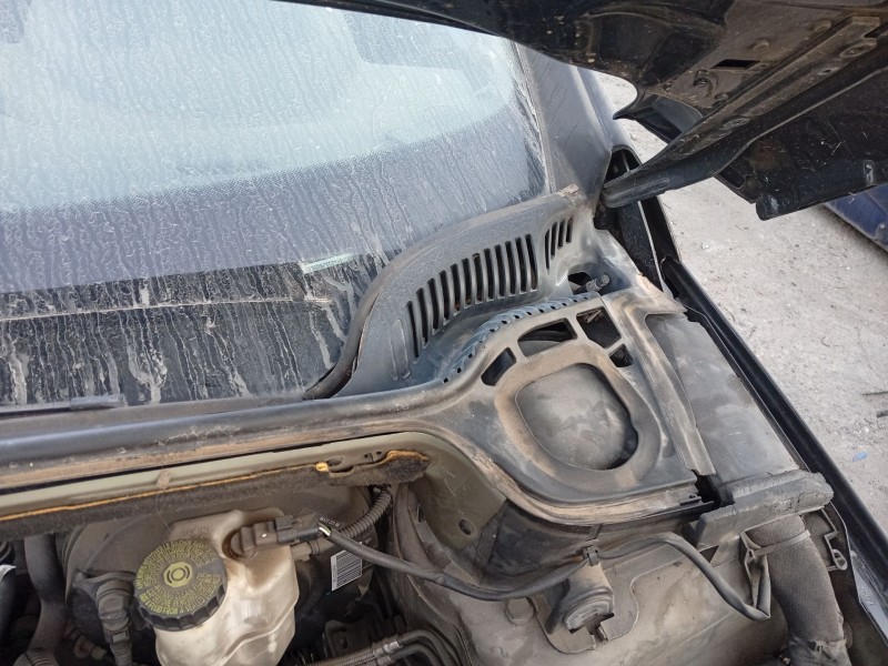 Recambio de moldura para peugeot 407 (6d_) 1.8 16v (6d6fyc) referencia OEM IAM 8251R8  