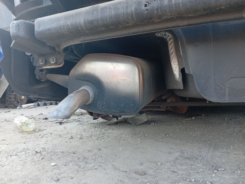 Recambio de tubo escape trasero para peugeot 407 (6d_) 1.8 16v (6d6fyc) referencia OEM IAM 173013  
