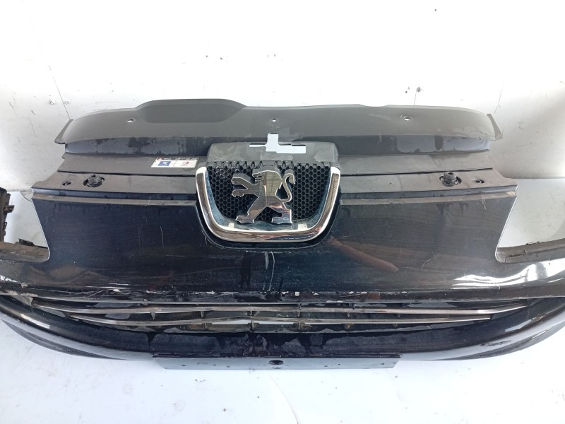 Recambio de paragolpes delantero para peugeot 407 (6d_) 1.8 16v (6d6fyc) referencia OEM IAM 7401RA  