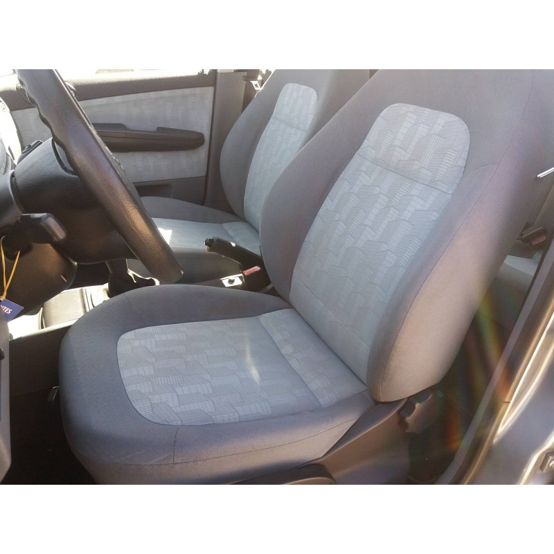 skoda fabia (6y2/6y3) 1.4   |   0.00 - ... | 2000 | 60 cv / 44 kw del año 2000