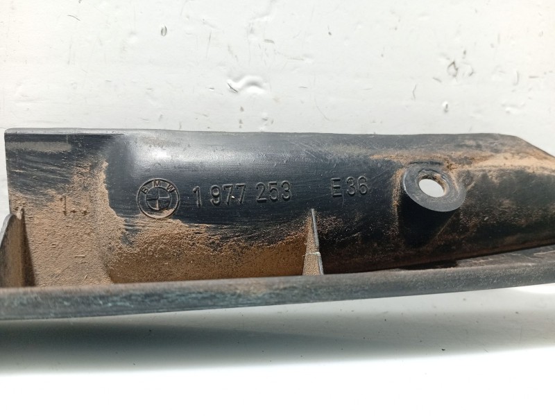 Recambio de moldura para bmw 3 compact (e36) 318 tds referencia OEM IAM 1977253  