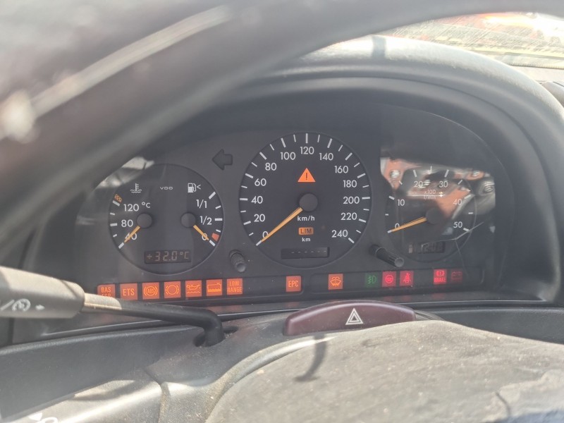 mercedes-benz clase m (w163) del año 2002