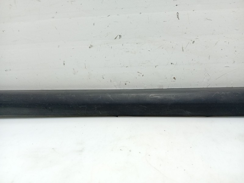 Recambio de moldura para bmw 3 compact (e36) 318 tds referencia OEM IAM 81463610  