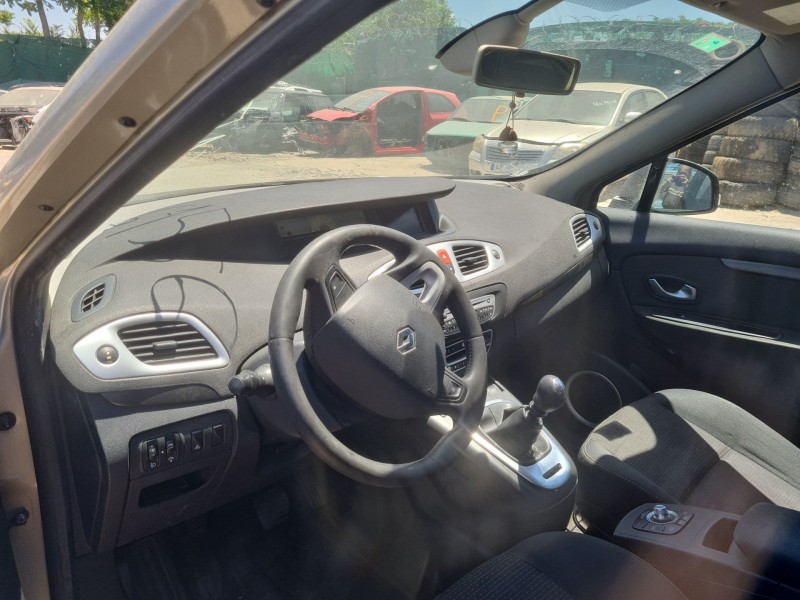 renault grand scénic iii (jz0/1_) del año 2010