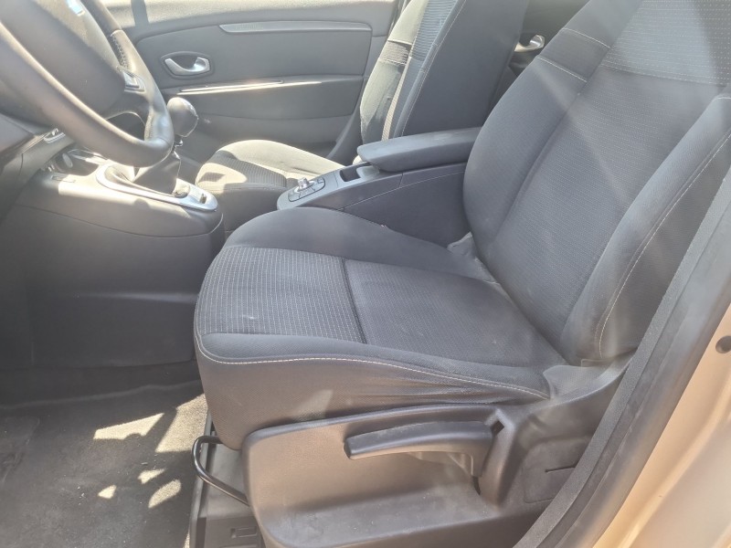 renault grand scénic iii (jz0/1_) del año 2010