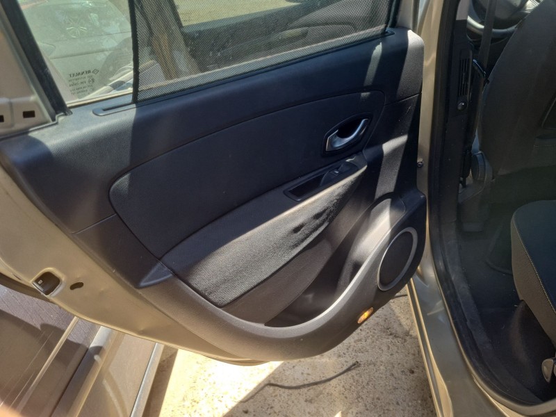 renault grand scénic iii (jz0/1_) del año 2010