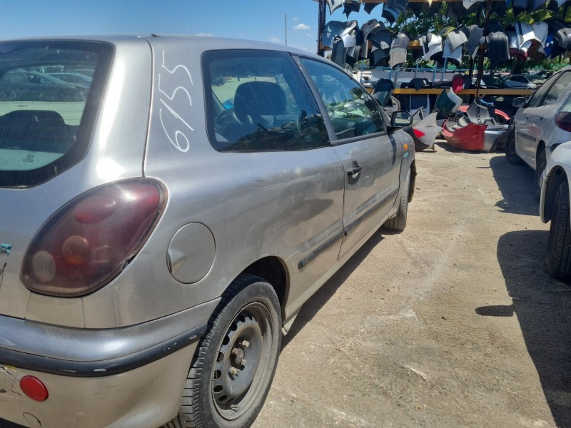 fiat bravo i (182_) del año 2001