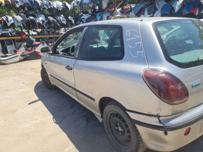 fiat bravo i (182_) del año 2001