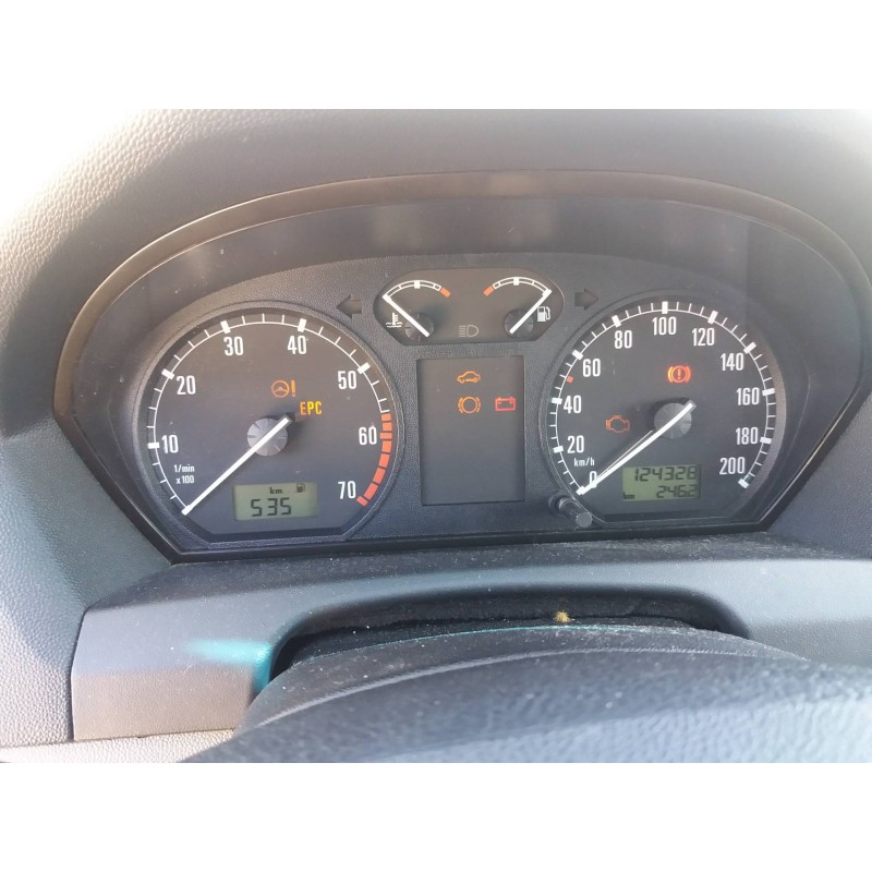 skoda fabia (6y2/6y3) 1.4   |   0.00 - ... | 2000 | 60 cv / 44 kw del año 2000