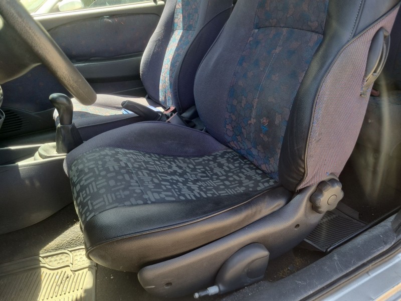 fiat bravo i (182_) del año 2001