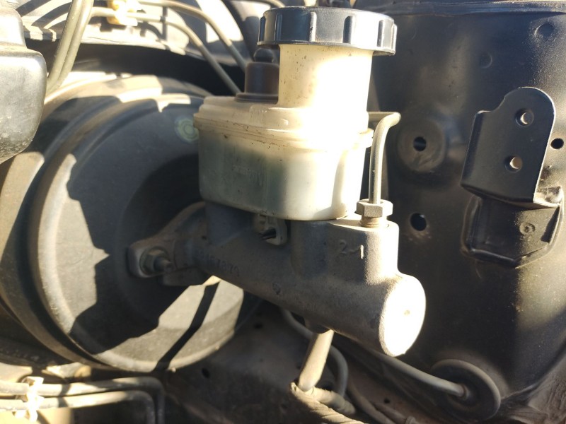 Recambio de bomba freno para nissan primera hatchback (p11) 2.0 td referencia OEM IAM 4601064J68  