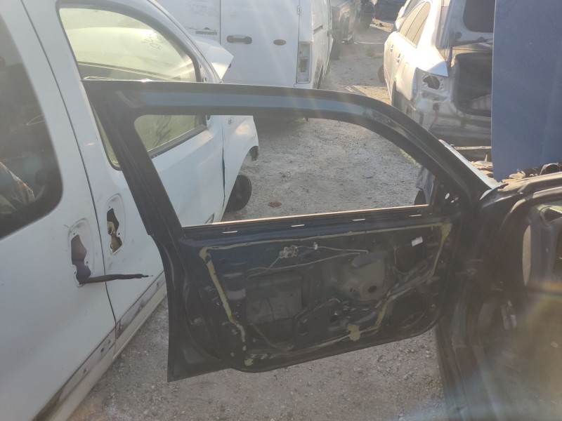 Recambio de puerta delantera izquierda para nissan primera hatchback (p11) 2.0 td referencia OEM IAM 801012J036  