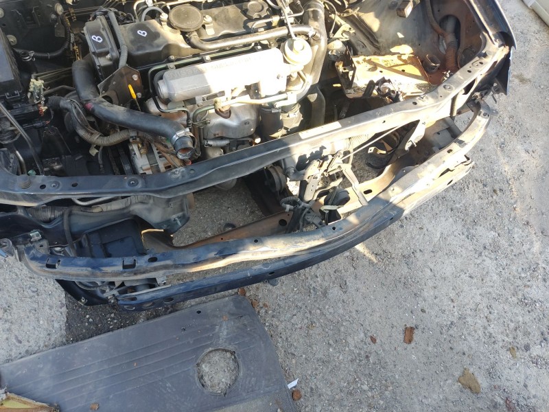 Recambio de refuerzo paragolpes delantero para nissan primera hatchback (p11) 2.0 td referencia OEM IAM   