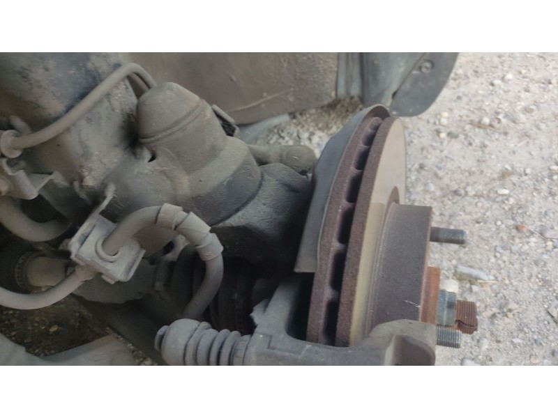 Recambio de mangueta delantera izquierda para nissan primera hatchback (p11) 2.0 td referencia OEM IAM 400112J500  