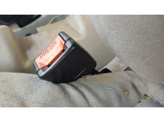 Recambio de anclaje cinturon delantero izquierdo para nissan primera hatchback (p11) 2.0 td referencia OEM IAM   