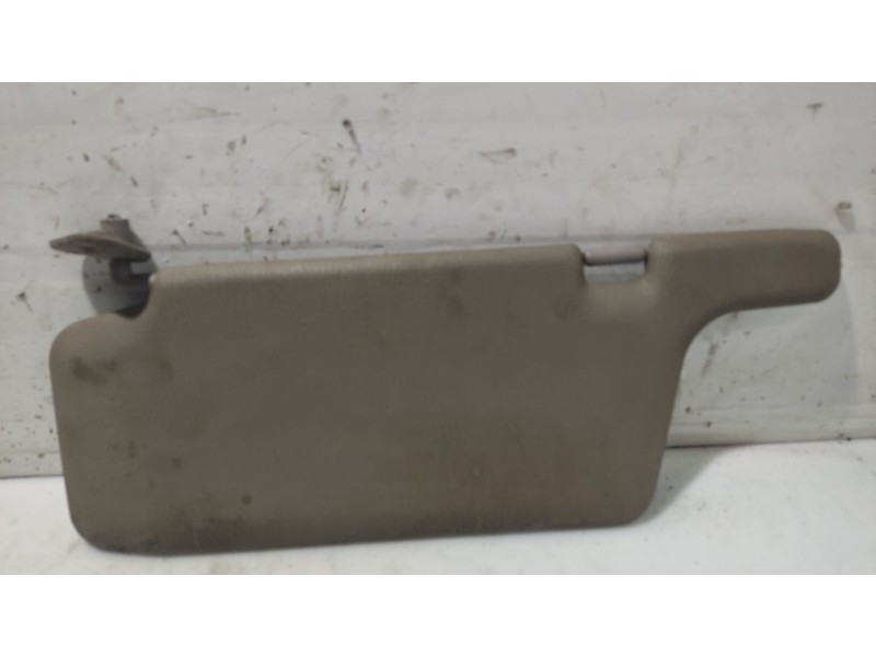 Recambio de parasol izquierdo para nissan primera hatchback (p11) 2.0 td referencia OEM IAM   