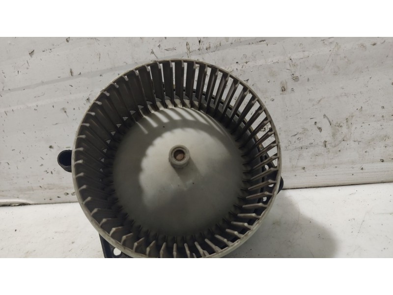 Recambio de motor calefaccion para nissan primera hatchback (p11) 2.0 td referencia OEM IAM 272202F906  