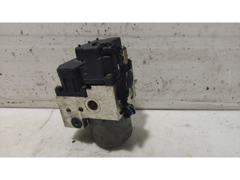 Recambio de abs para nissan primera hatchback (p11) 2.0 td referencia OEM IAM   