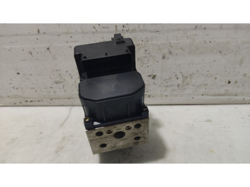 Recambio de abs para nissan primera hatchback (p11) 2.0 td referencia OEM IAM   