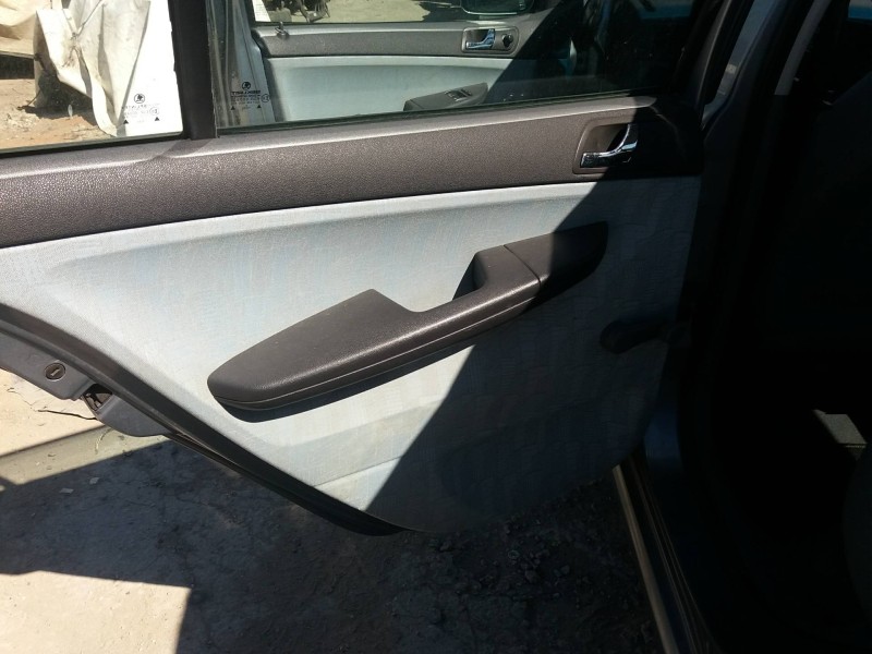 skoda fabia (6y2/6y3) 1.4   |   0.00 - ... | 2000 | 60 cv / 44 kw del año 2000