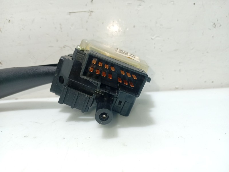 Recambio de mando limpia para hyundai sonata v (nf) 2.0 crdi referencia OEM IAM 934203K001  