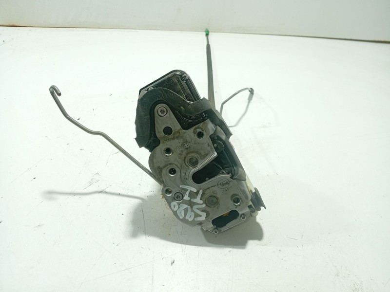 Recambio de cerradura puerta trasera izquierda para opel zafira tourer c (p12) 1.6 cdti (75) referencia OEM IAM 13579557  