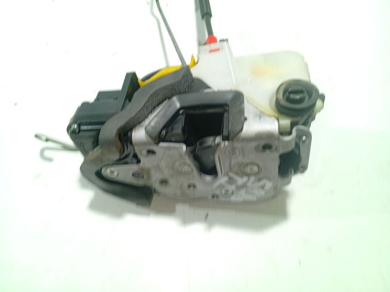 Recambio de cerradura puerta trasera izquierda para opel zafira tourer c (p12) 1.6 cdti (75) referencia OEM IAM 13579557  