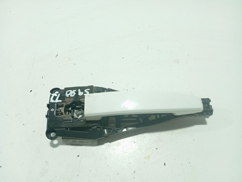 Recambio de maneta exterior trasera izquierda para opel zafira tourer c (p12) 1.6 cdti (75) referencia OEM IAM 138616 92233089 1