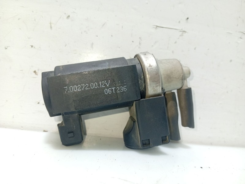 Recambio de modulo electronico para hyundai sonata v (nf) 2.0 crdi referencia OEM IAM 70027200  06T236