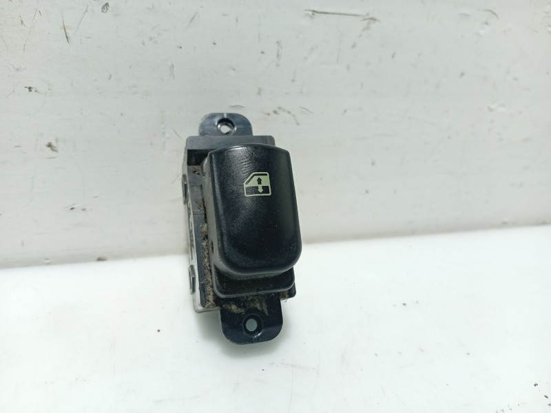 Recambio de mando elevalunas trasero derecho para hyundai sonata v (nf) 2.0 crdi referencia OEM IAM 935803K110QS  
