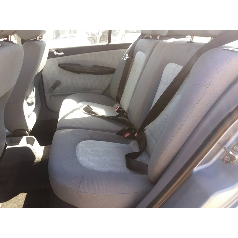 skoda fabia (6y2/6y3) 1.4   |   0.00 - ... | 2000 | 60 cv / 44 kw del año 2000