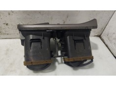 Recambio de moldura para nissan primera hatchback (p11) 2.0 td referencia OEM IAM    2