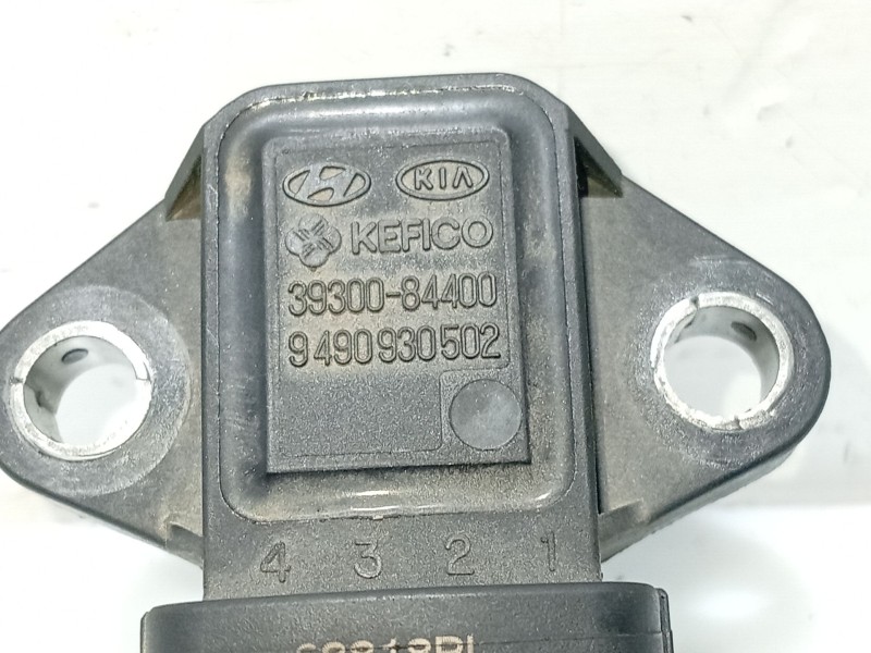 Recambio de sensor para hyundai sonata v (nf) 2.0 crdi referencia OEM IAM 3930084400  9490930502