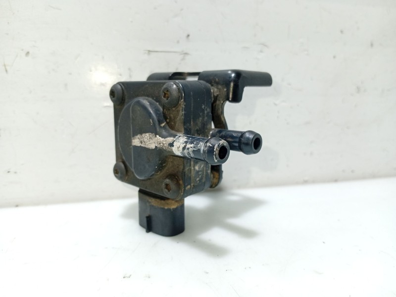Recambio de sensor para hyundai sonata v (nf) 2.0 crdi referencia OEM IAM 3921027450  
