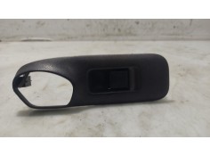 Recambio de mando elevalunas trasero derecho para nissan primera hatchback (p11) 2.0 td referencia OEM IAM   