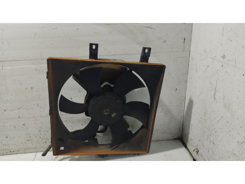 Recambio de electroventilador para nissan primera hatchback (p11) 2.0 td referencia OEM IAM 214819F600  