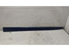 Recambio de moldura para nissan primera hatchback (p11) 2.0 td referencia OEM IAM   