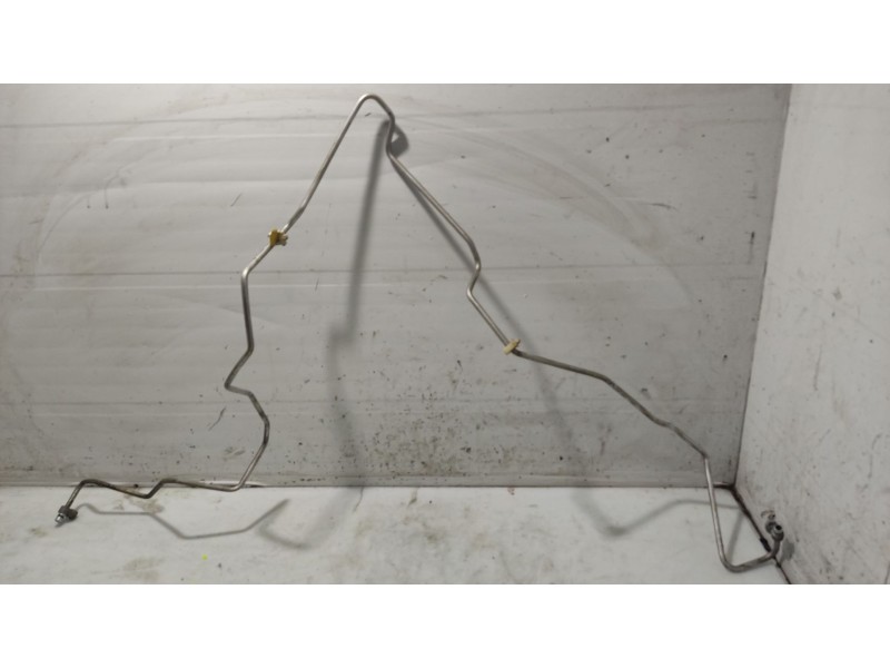 Recambio de tubos aire acondicionado para nissan primera hatchback (p11) 2.0 td referencia OEM IAM   