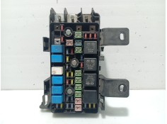 Recambio de caja reles / fusibles para hyundai sonata v (nf) 2.0 crdi referencia OEM IAM 919503K510  