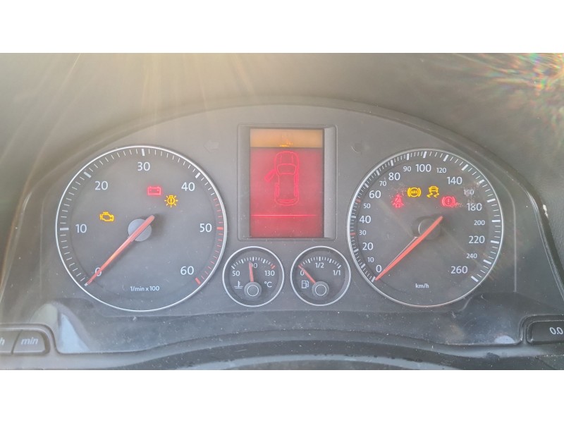 volkswagen golf v (1k1) del año 2006