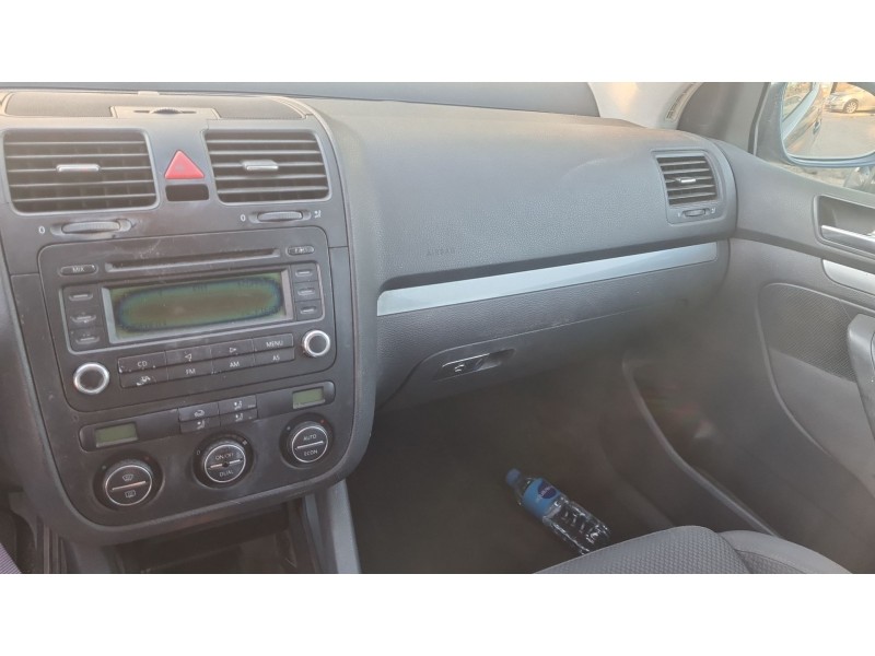 volkswagen golf v (1k1) del año 2006