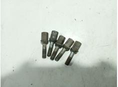 Recambio de tornillo para mercedes-benz 124 sedán (w124) 300 d (124.130) referencia OEM IAM    2