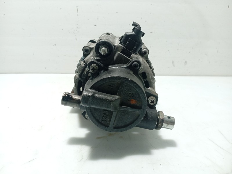Recambio de alternador para hyundai sonata v (nf) 2.0 crdi referencia OEM IAM 3730027021 940290354 