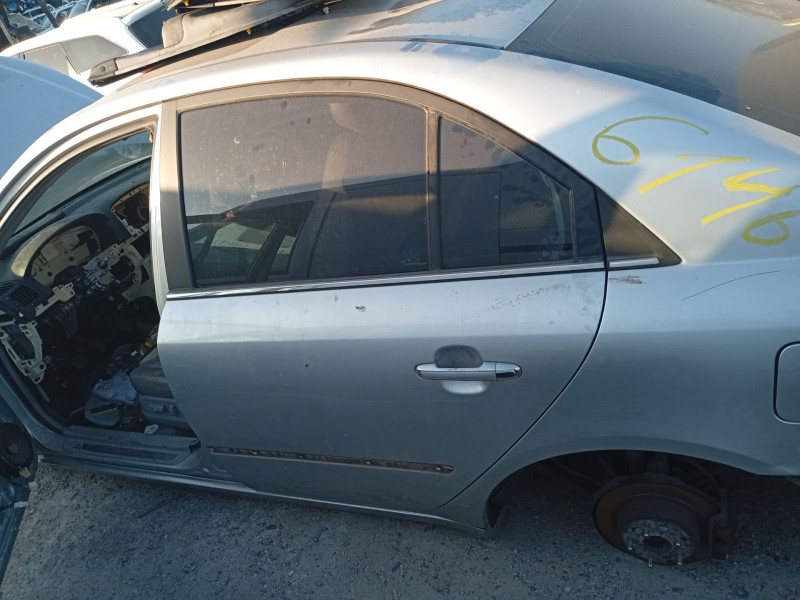 Recambio de puerta trasera izquierda para hyundai sonata v (nf) 2.0 crdi referencia OEM IAM 770033K010  